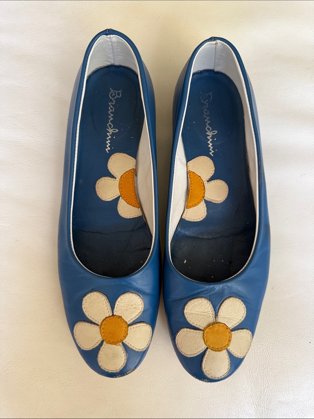 Last chance to purchase! Branchini Daisy flats. 37